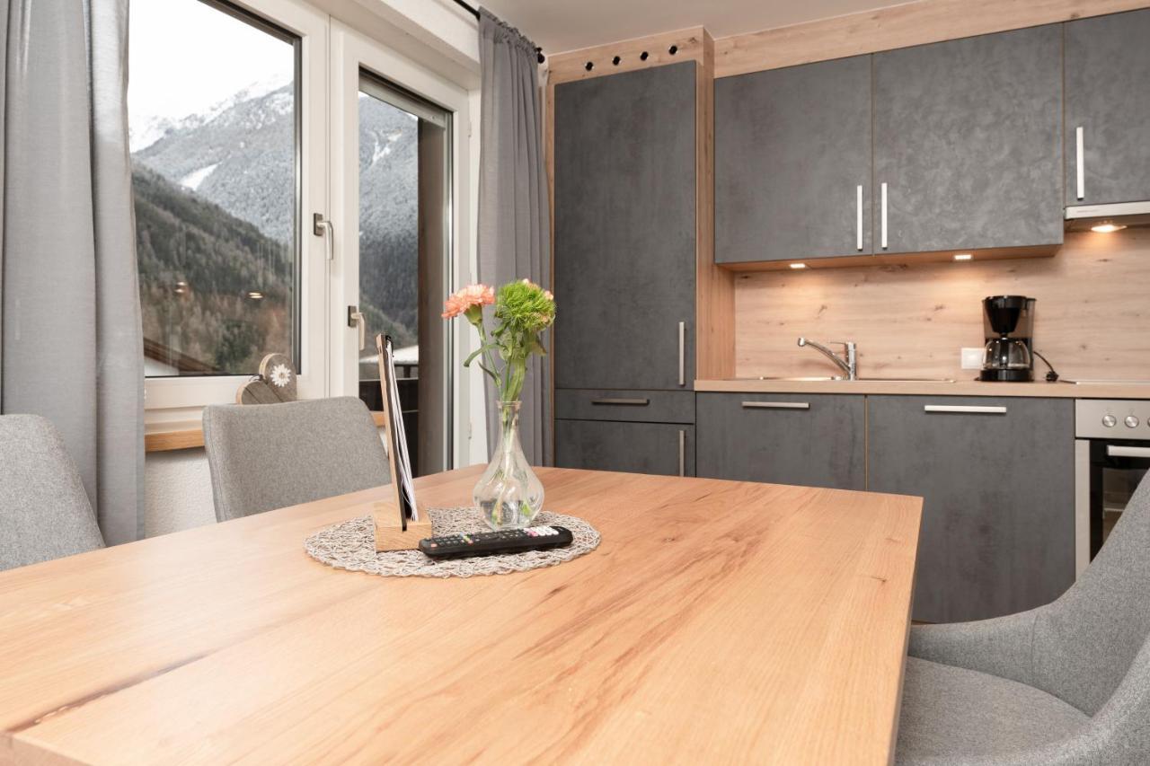 Bergnest Oetztal - Appartements Umhausen Exterior foto